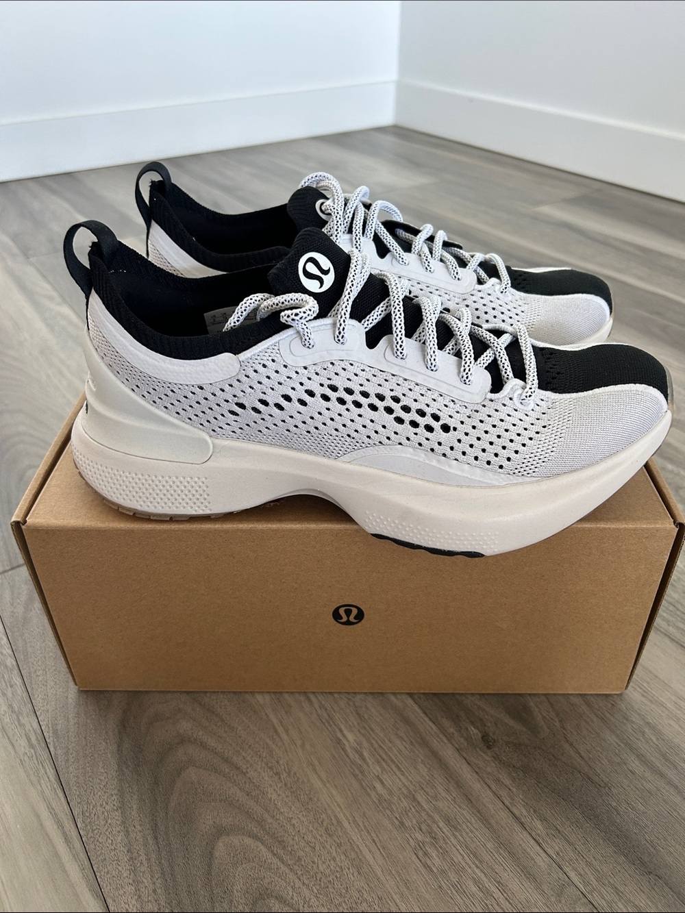 lululemon athletica Women's Chargefeel 3 Sneakers